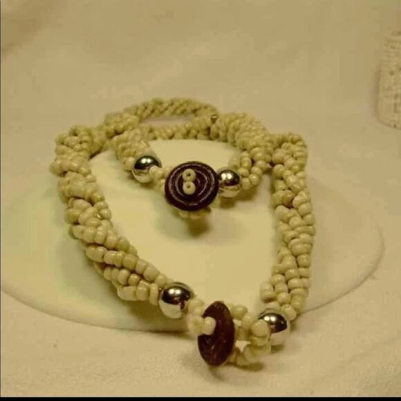Cream Seed Bead Necklace Bracelet Jewelry Set - Picture 1 of 4